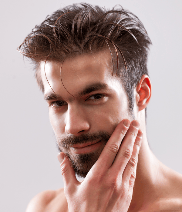 Ergebnis-Faltenbehandlung für Männer zu sehen.